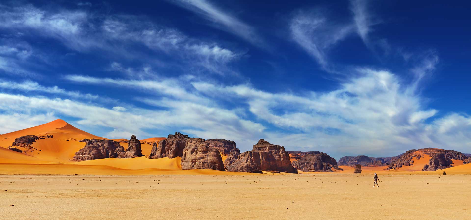 Sand dunes and rocks, Sahara Desert, Algeria
