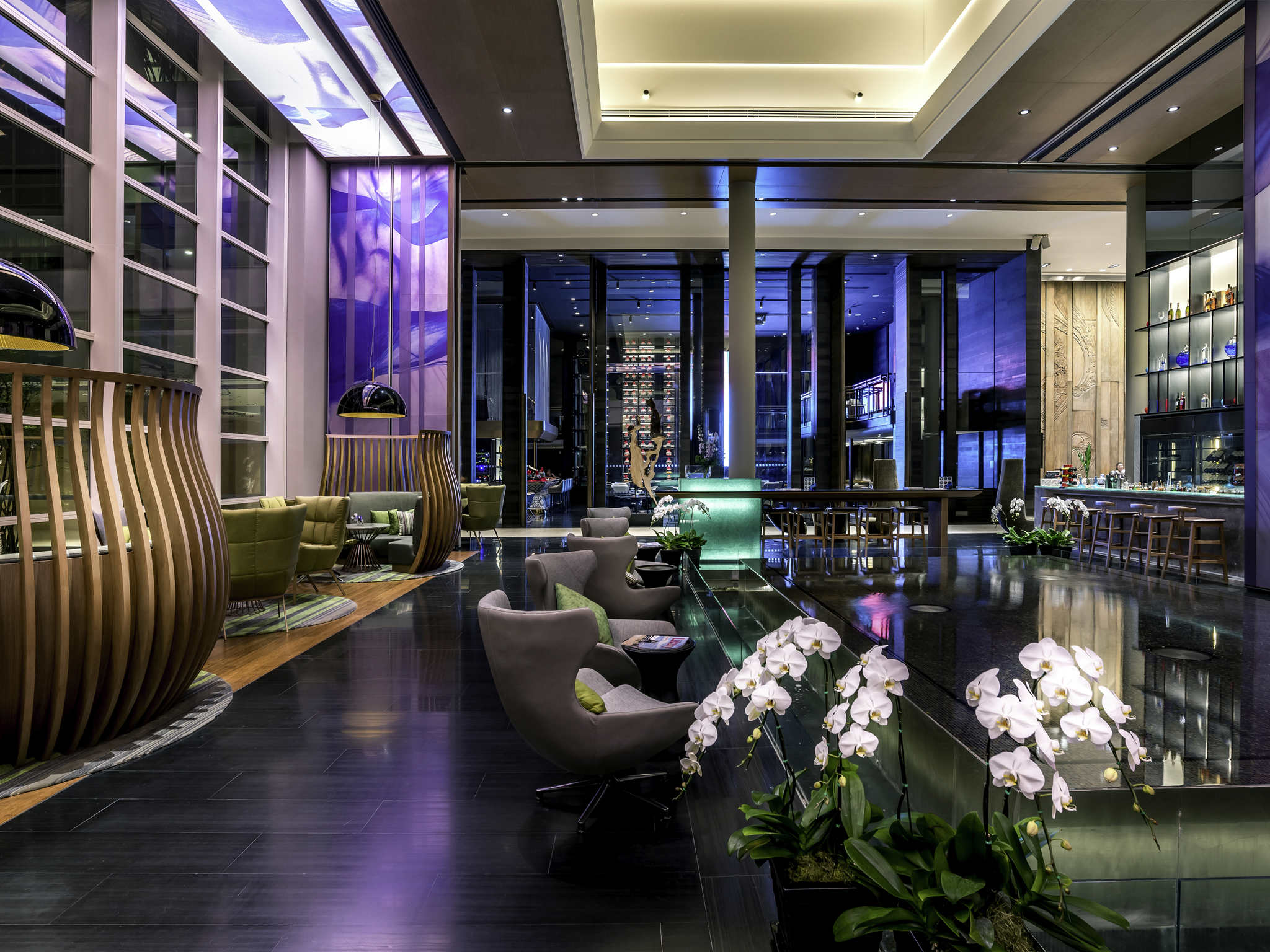 https://www.accorhotels.com/6323