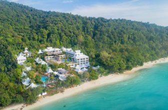 Anyavee Tubkaek Beach Resort