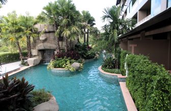 Maikhao Palm Beach Resort