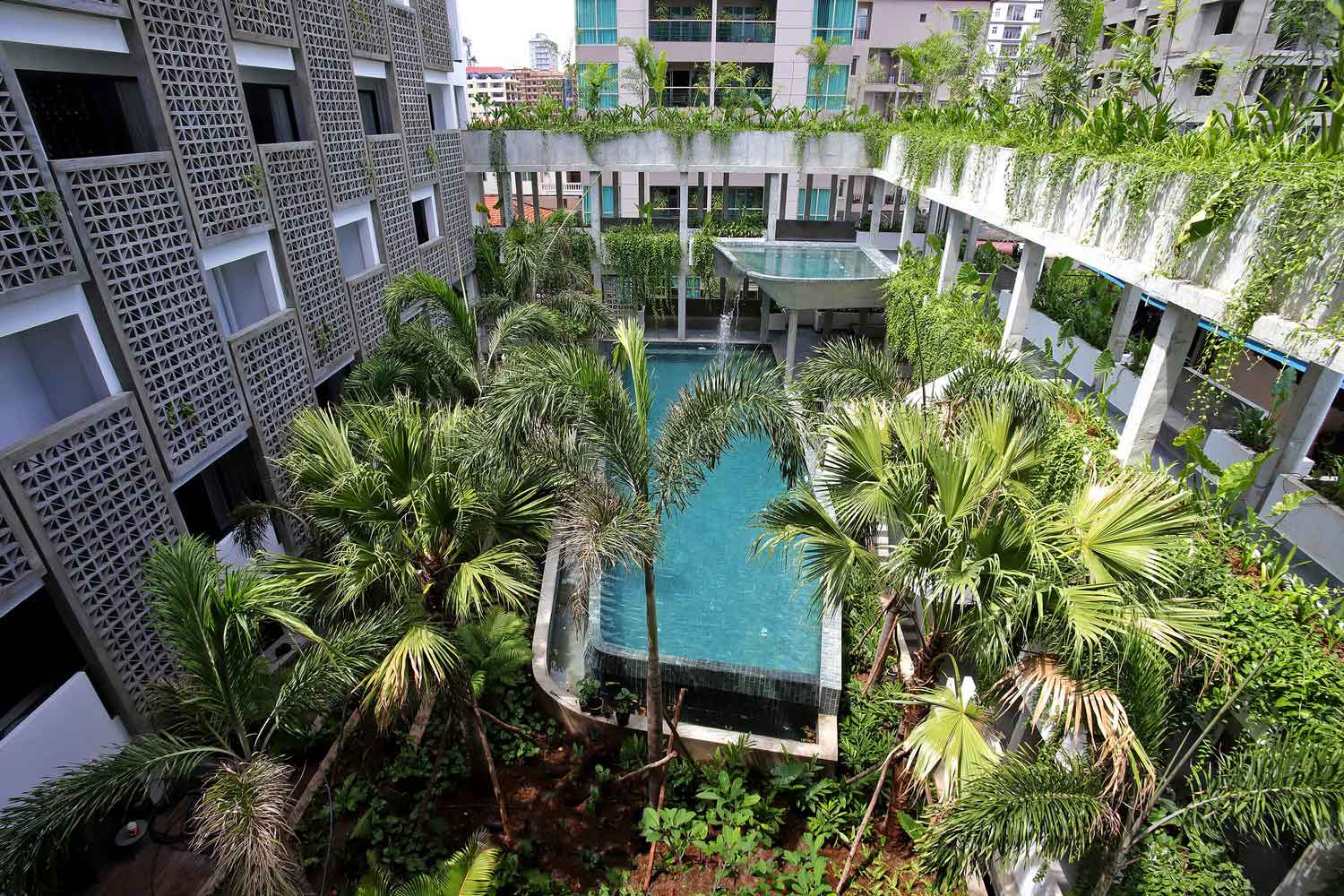 Baitong Hotel & Resort